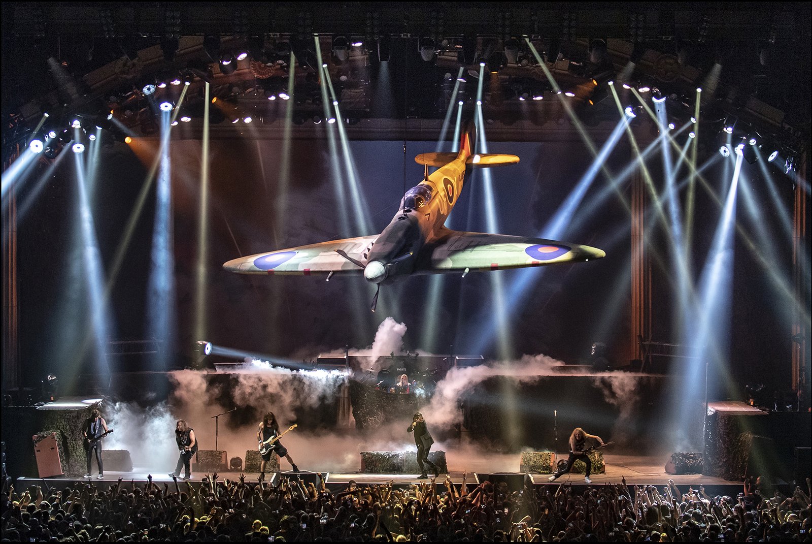 WAR (ACES HIGH) - IRON MAIDEN - LEGACY OF THE BEAST** | JOHN